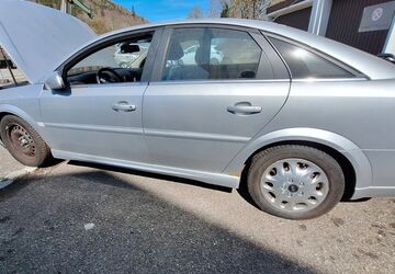 Opel Vectra 127.000 km 2.300 &euro; donaueschingen 78166