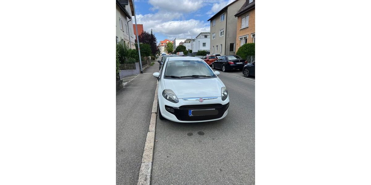 Fiat Punto Evo 135.000 km 3.000 &euro; Trossingen 78647