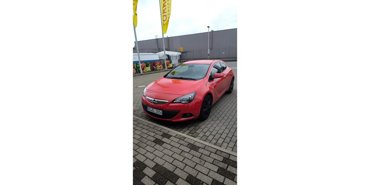 Opel Astra GTC J 247.700 km 5.500 &euro; Löffingen 79843