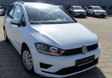 VW Golf Sportsvan 79.000 km 9.780 &euro; Zimmern 78658