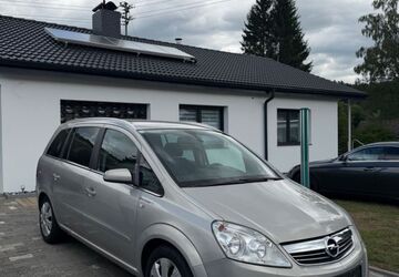 Opel Zafira 204.000 km 3.000 &euro; Tuttlingen 78532