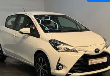 Toyota Yaris 37.425 km 13.499 &euro; Rottweil 78628