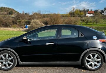 Honda Civic 253.000 km 3.499 &euro; Tuttlingen-Nendingen 78532