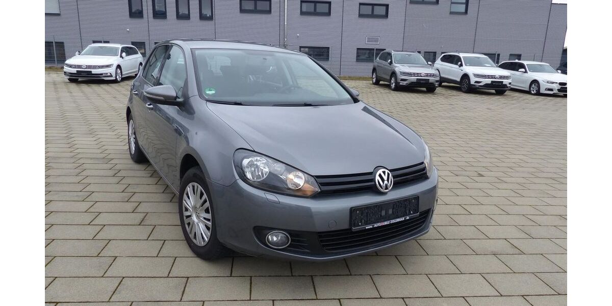 VW Golf 113.000 km 3.950 &euro; Zimmern 78658