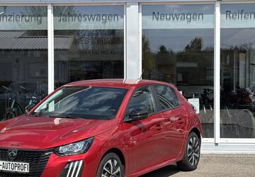 Peugeot 208 3.875 km 15.990 &euro; Trossingen 78647