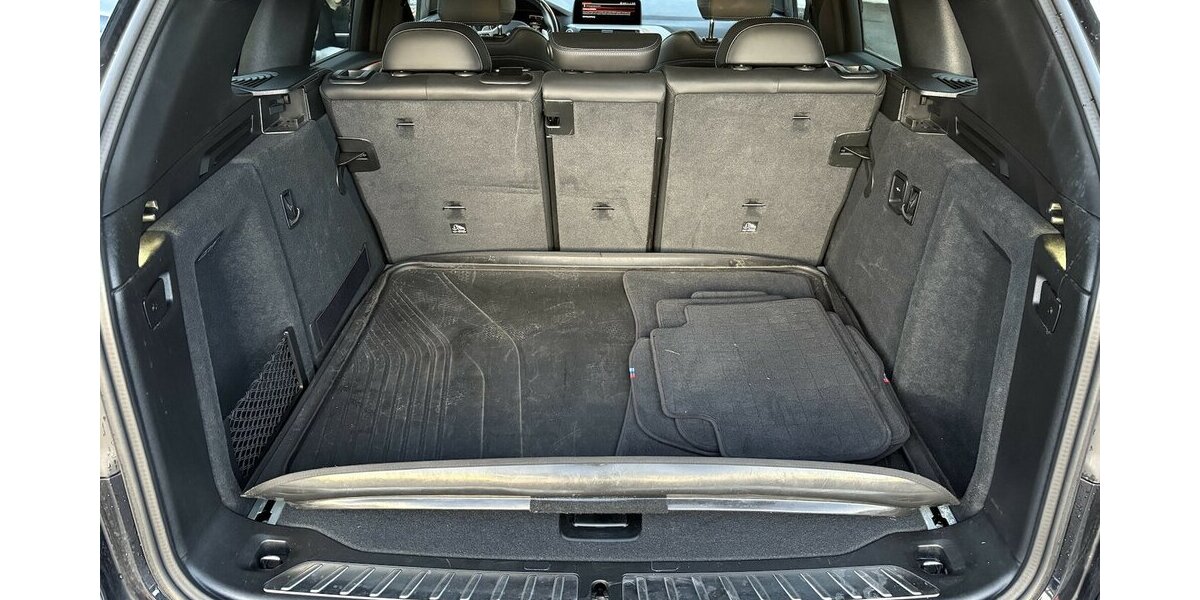 BMW X3 xDrive 30 d M Sport CARPLAY/NAVI/DAB/LED/AHK 81.948 km 37.900 &euro; Villingen-Schwenningen 78054