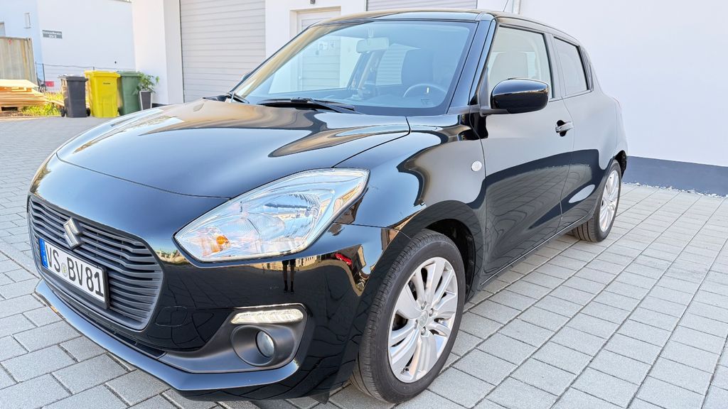 Suzuki Swift 61.150 km 10.450 &euro; Villingen Schwenningen 78054