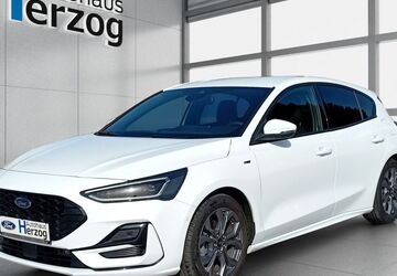Ford Focus 17.000 km 24.490 &euro; Schramberg 78713