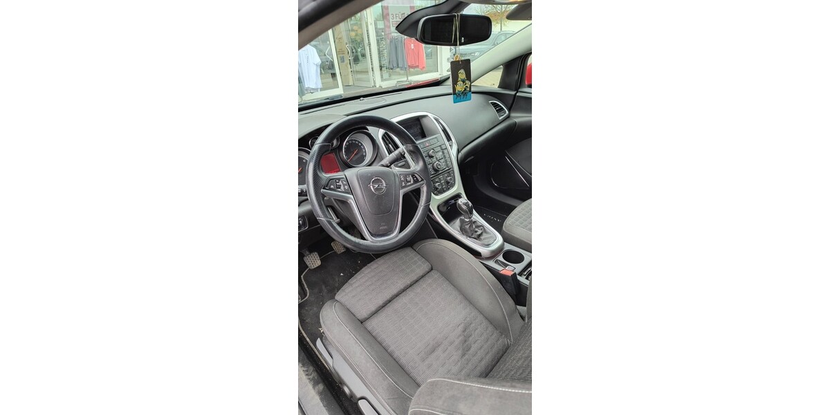 Opel Astra GTC J 247.700 km 5.500 &euro; Löffingen 79843
