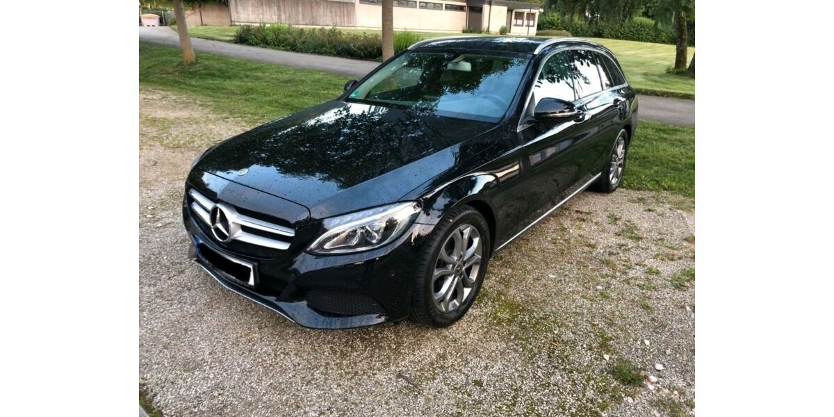 Mercedes-Benz C 200 142.000 km 18.000 &euro; Rottweil 78628