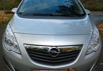 Opel Meriva 98.000 km 4.999 &euro; Tuttlingen 78532