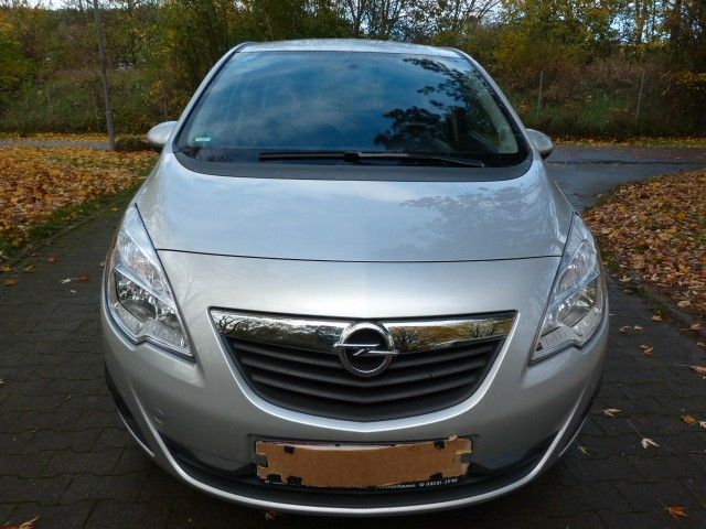 Opel Meriva 98.000 km 4.999 &euro; Tuttlingen 78532