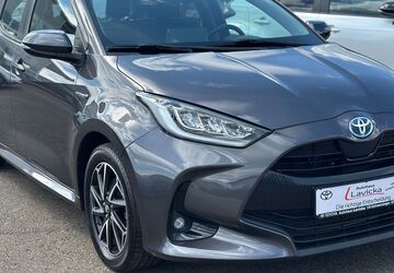 Toyota Yaris 39.500 km 18.690 &euro; Villingen-Schwenningen 78056