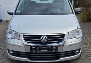 VW Touran 232.290 km 3.700 &euro; Tuttlingen 78532