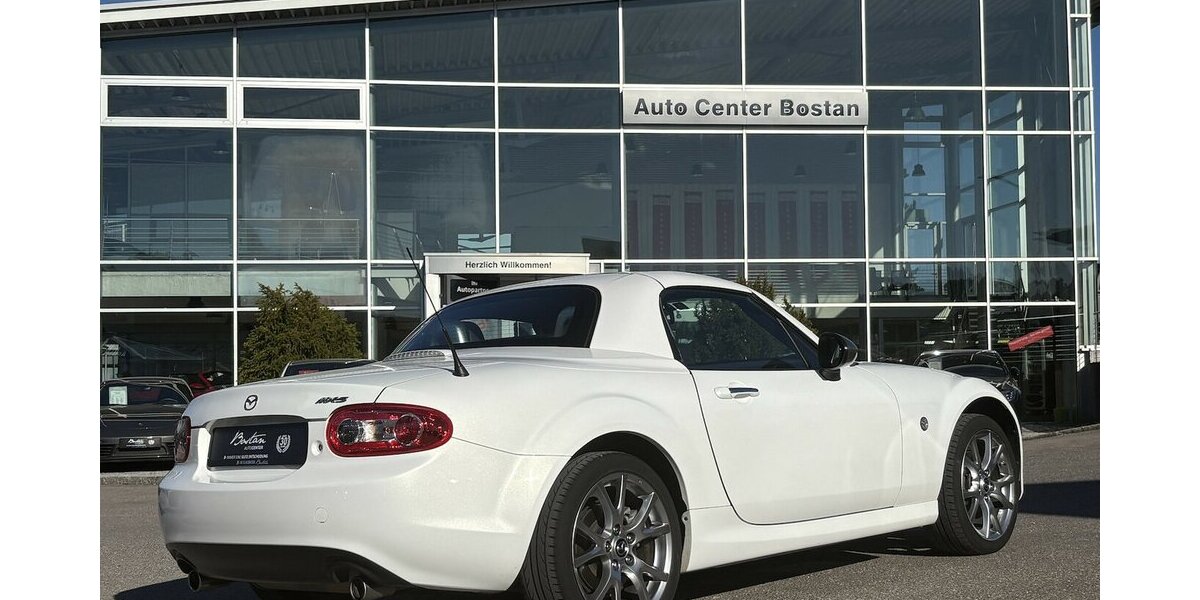 Mazda MX-5 2.0 Sendo Roadster Coupe NAVI/SITZHEIZUNG 88.467 km 15.900 &euro; Villingen-Schwenningen 78054