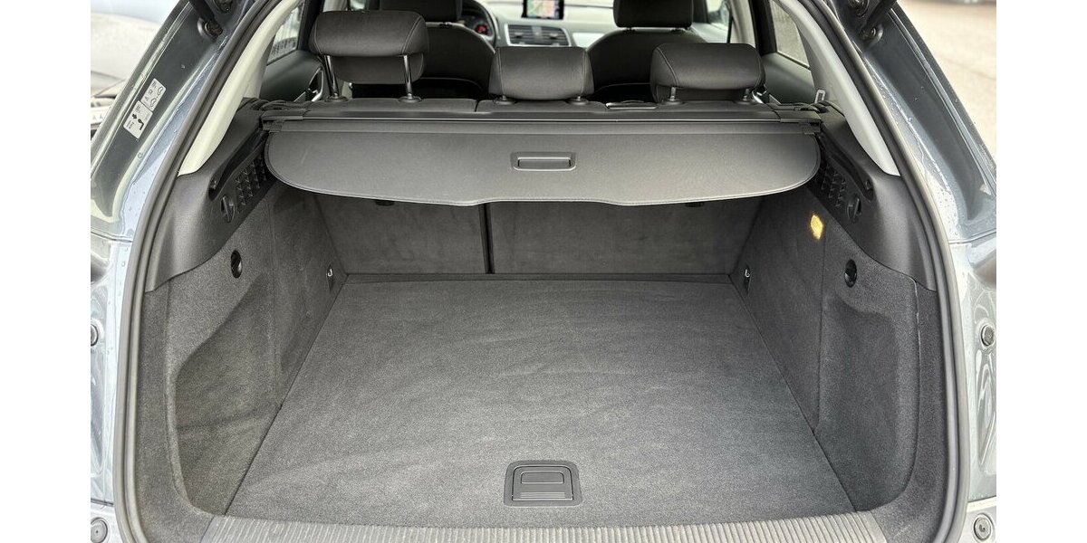 Audi Q3 2.0 TDI/NAVI/AHK/KLIMA/SCHECKHEFT-GEPFLEGT 158.447 km 13.900 &euro; Villingen-Schwenningen 78054