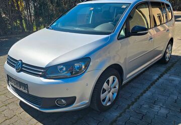VW Touran 222.000 km 4.750 &euro; Schömberg 72355