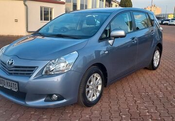 Toyota Verso 164.011 km 6.800 &euro; Trossingen 78647