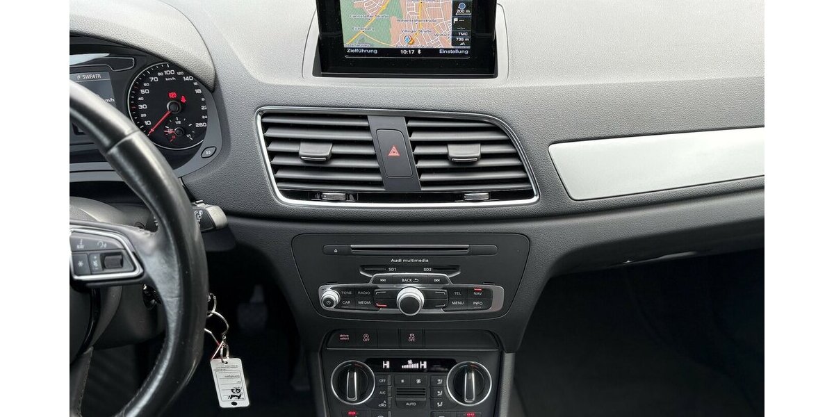 Audi Q3 2.0 TDI/NAVI/AHK/KLIMA/SCHECKHEFT-GEPFLEGT 158.447 km 13.900 &euro; Villingen-Schwenningen 78054