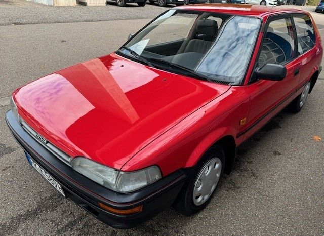 Toyota Corolla 63.000 km 3.100 &euro; Titisee-Neustadt 79822