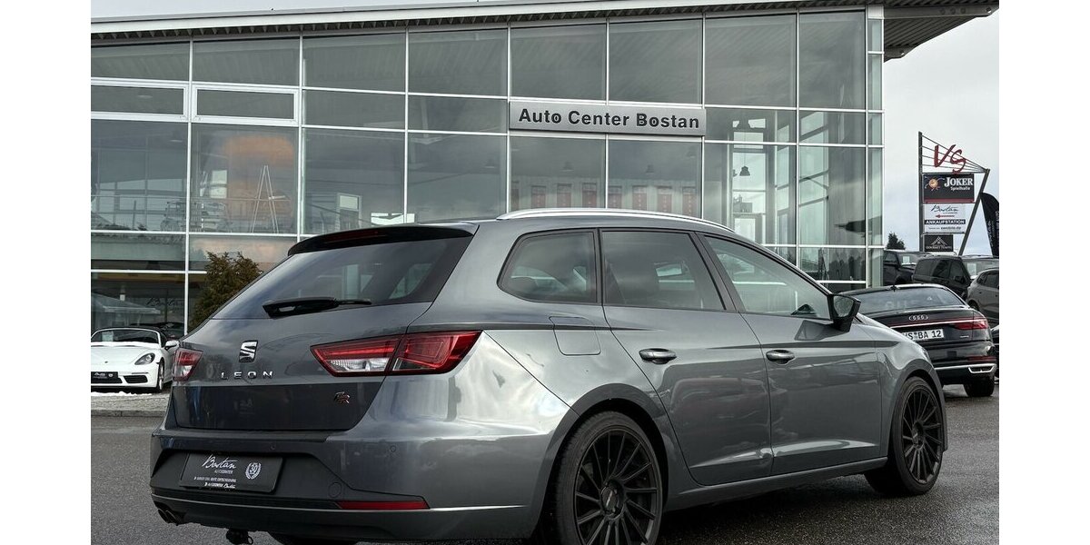 Seat Leon 1.4 TSI ST FR KAMERA/NAVI/SHZ/AHK/LED/TEMPO 81.478 km 12.800 &euro; Villingen-Schwenningen 78054