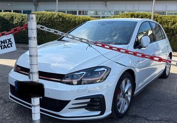 VW Golf 74.100 km 20.499 &euro; Villingen-Schwenningen 78048