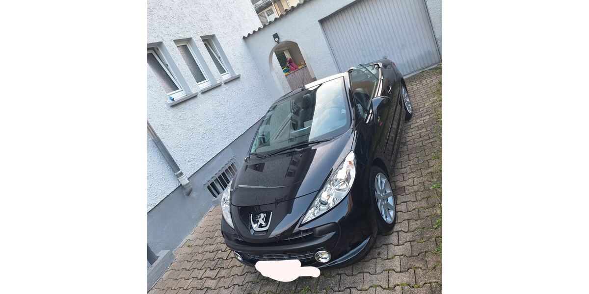 Peugeot 207 87.000 km 5.700 &euro; Bad dürrheim 78073