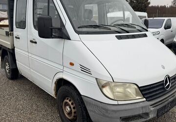 Mercedes-Benz Sprinter 186.000 km 5.990 &euro; Schwenningen 78056