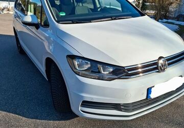 VW Touran 155.500 km 13.700 &euro; Titisee-Neustadt 79822