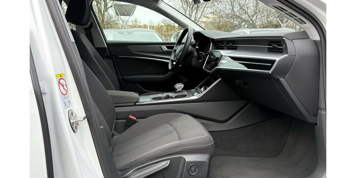 Audi A6 40 TDI BASIS/DSP/AHK/KLIMA/LED/DAB/SHZ/1.HAND 69.941 km 33.900 &euro; Villingen-Schwenningen 78054