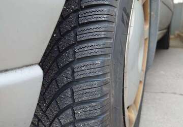 Volvo V70 279.000 km 1.200 &euro; Titisee-Neustadt 79822