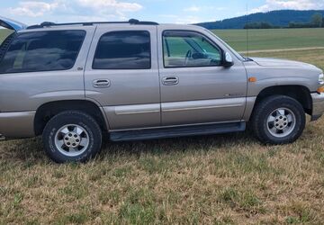 Chevrolet Tahoe 205.000 km 10.500 &euro; Durchhausen 78591