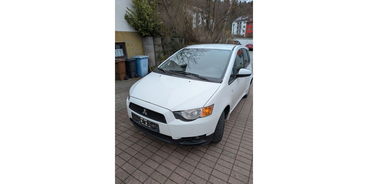 Mitsubishi Colt 240.339 km 1.200 &euro; Tuttlingen 78532