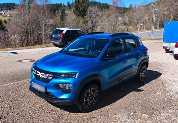 Dacia Spring 24.990 km 11.490 &euro; Furtwangen im Schwarzwald 78120