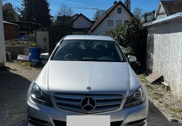 Mercedes-Benz C 220 236.614 km 11.000 &euro; Aldingen 78554