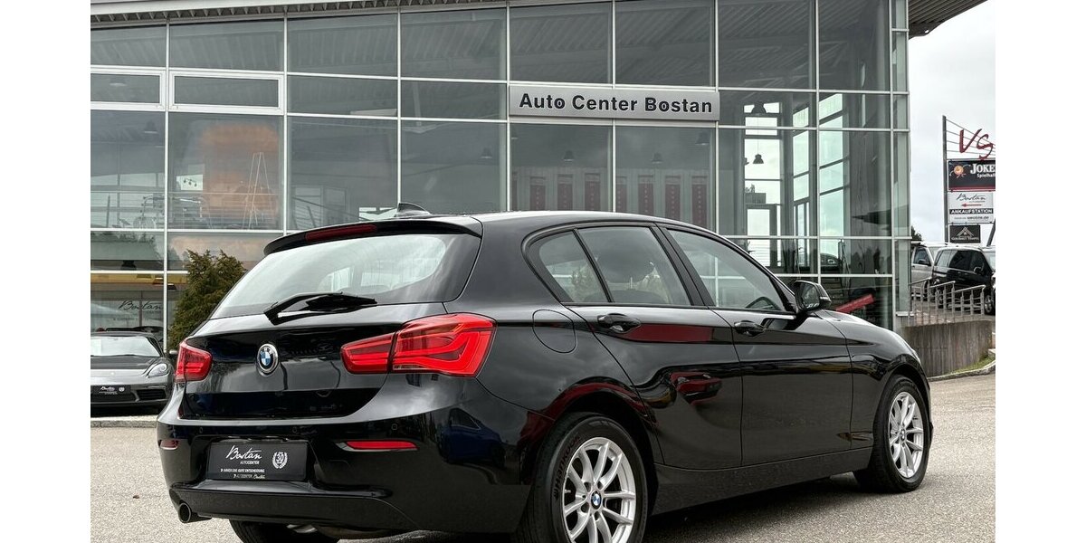 BMW 118d xDrive Advantage PDC/AHK/LED/SHZ/1.HAND 151.790 km 12.900 &euro; Villingen-Schwenningen 78054