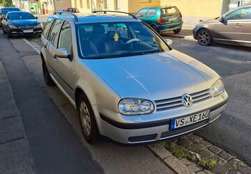 VW Golf 284.300 km 3.300 &euro; Villingen-schwenningen 78054