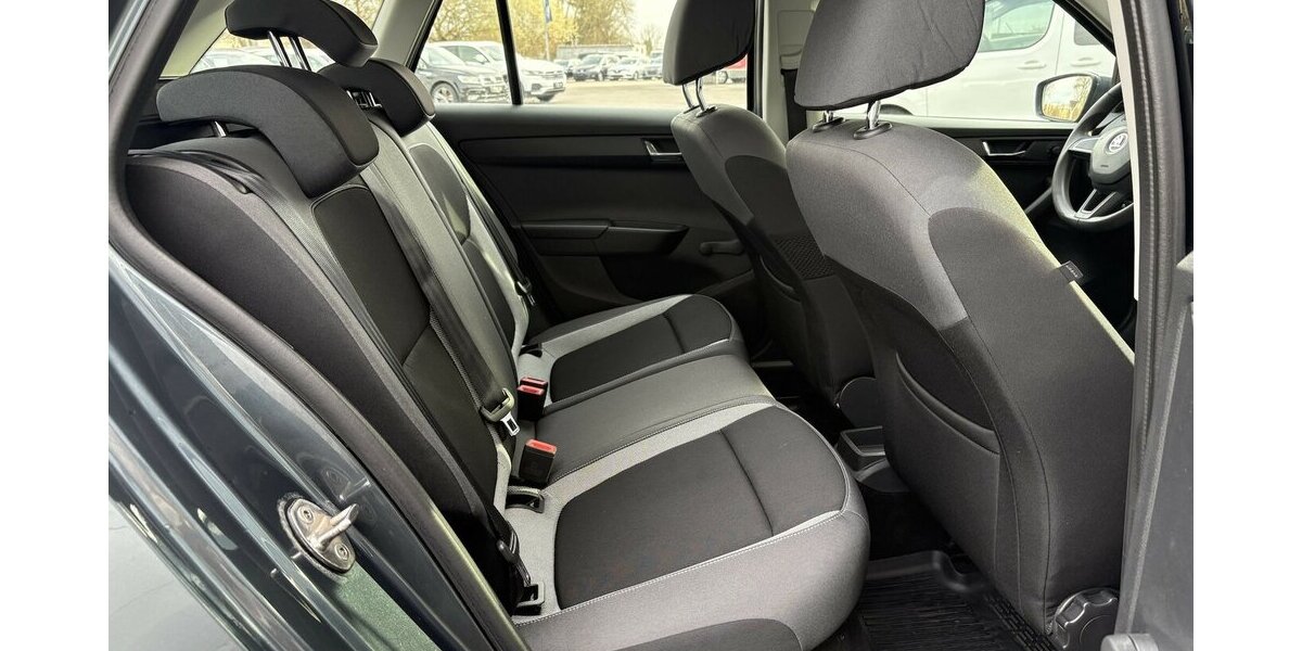 Skoda Fabia Combi Ambition FWD/PDC/ISOFIX/TOUCH/KLIMA 131.815 km 8.900 &euro; Villingen-Schwenningen 78054