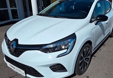 Renault Clio 26.002 km 14.860 &euro; Schömberg 72355