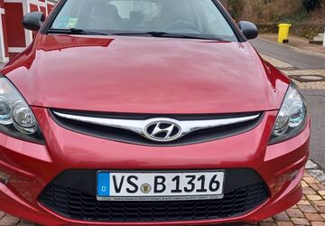 Hyundai i30 209.000 km 2.490 &euro; Niedereschach 78078