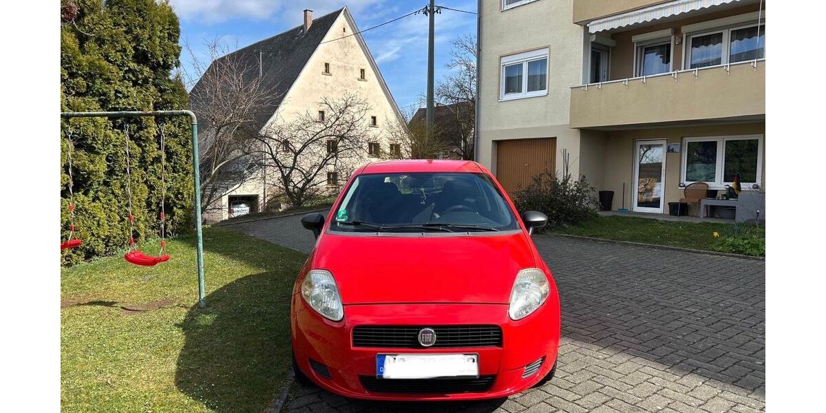 Fiat Grande Punto 145.000 km 2.400 &euro; Villingen-Schwenningen 78052