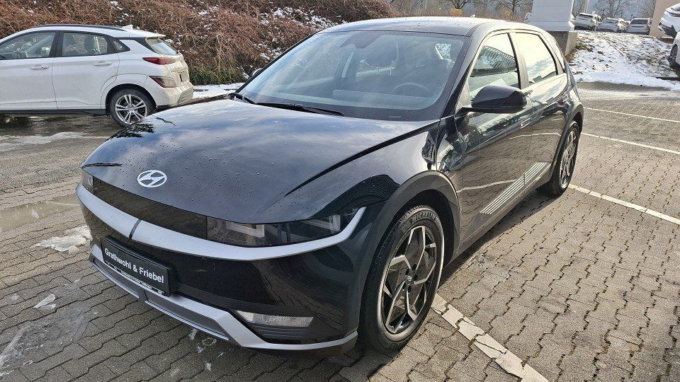 Hyundai IONIQ 5 15.902 km 24.690 &euro; Tuttlingen 78532