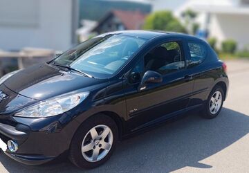 Peugeot 207 160.500 km 2.300 &euro; Schiltach 77761