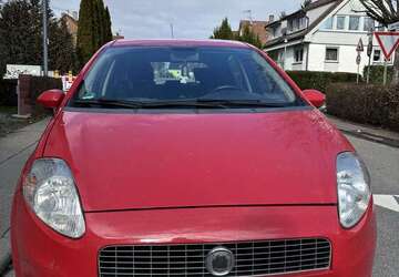 Fiat Grande Punto 166.000 km 500 &euro; Niedereschach 78078