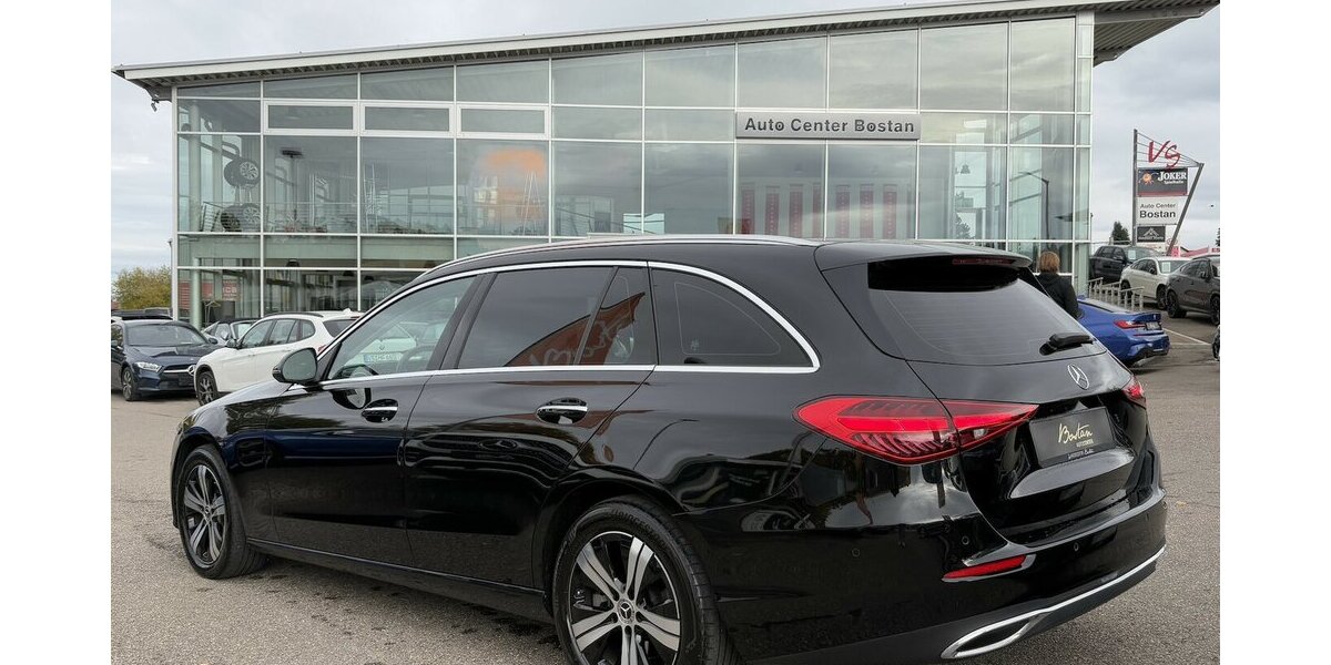 Mercedes-Benz C 300 d/AVANTGARDE/PANORAMA/ACC/KAMERA/DAB/LED 44.969 km 33.900 &euro; Villingen-Schwenningen 78054