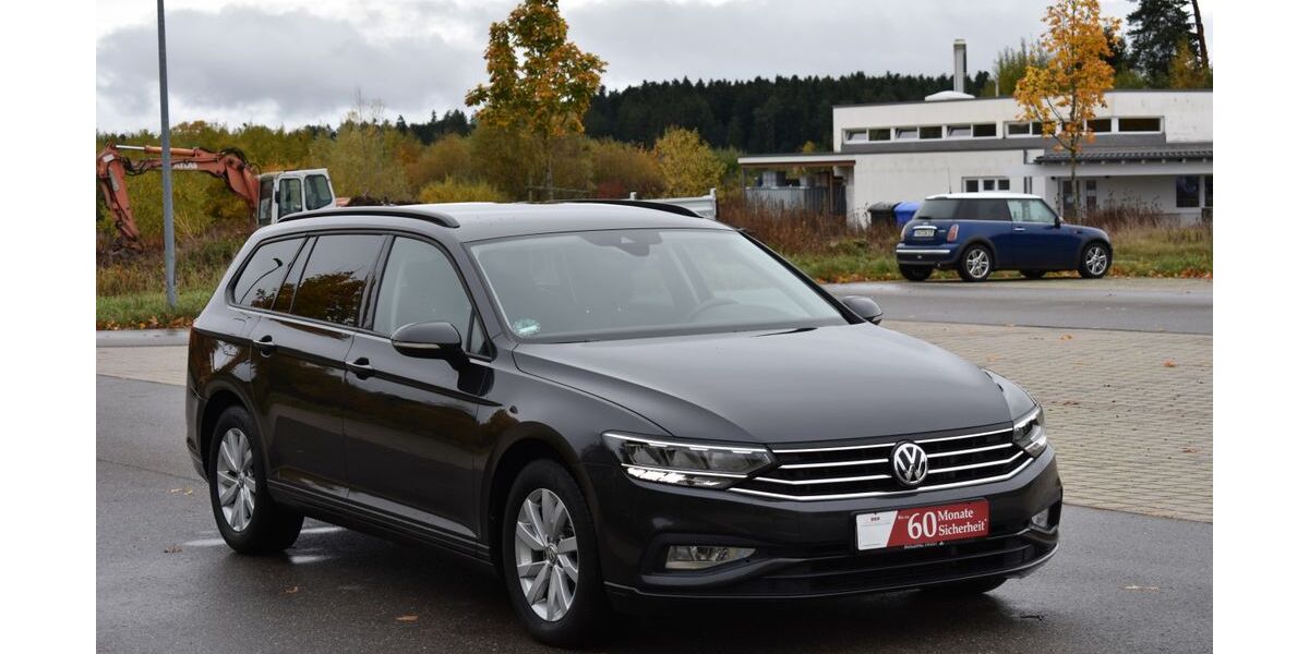 VW Passat Variant 77.000 km 23.900 &euro; Schramberg 78713
