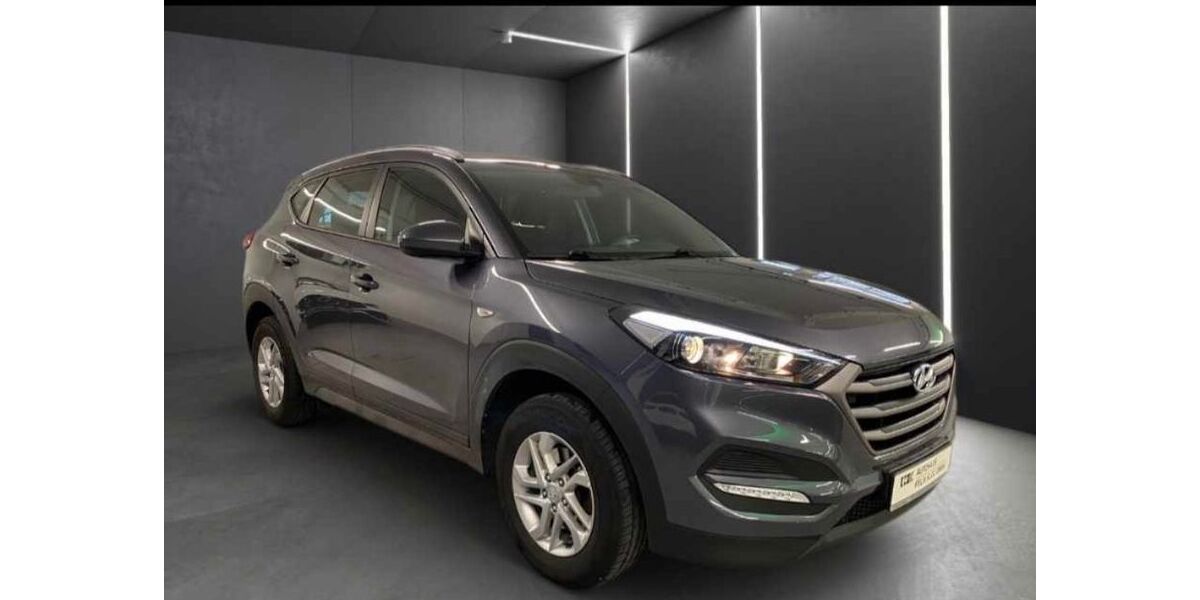 Hyundai TUCSON 67.000 km 12.900 &euro; Tuttlingen 78532