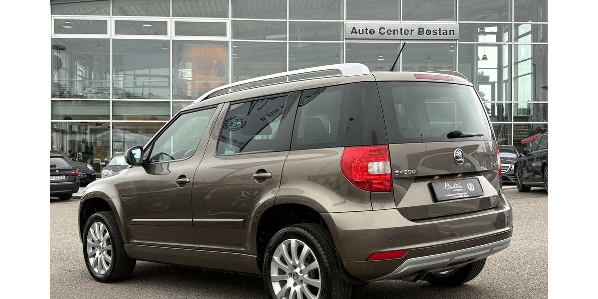 Skoda Yeti 1.4 TSI Ambition SITZHEIZUN/ANHÄNGK./1.HAND 102.196 km 10.900 &euro; Villingen-Schwenningen 78054