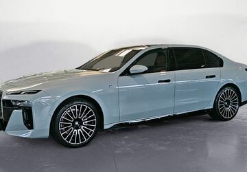 BMW 740 8.854 km 85.660 &euro; Tuttlingen 78532