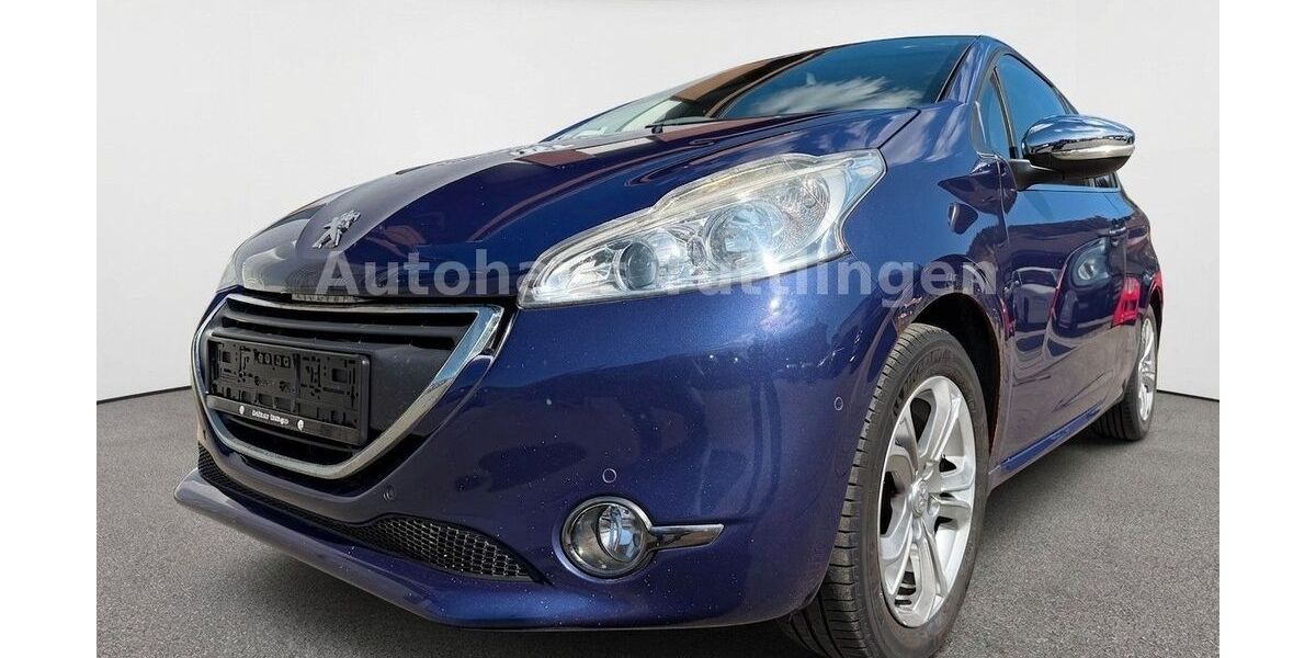 Peugeot 208 120.111 km 4.000 &euro; Tuttlingen 78532